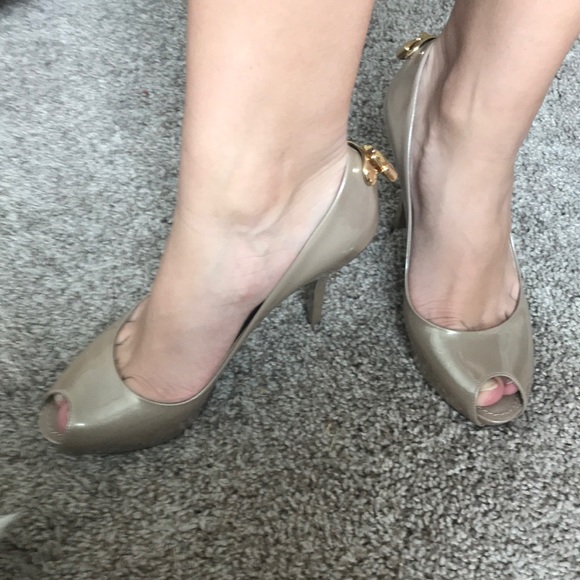 Louis Vuitton Shoes - LOUIS VUITTON PATENT LEATHER PEEPS